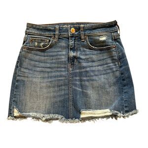 American Eagle Distressed Denim Mini Skirt Super Stretch X Womens Size 4
